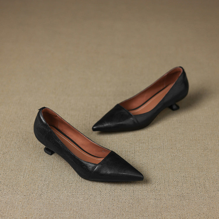 Women's Leather Pumps Pointed Toe Kitten Heel