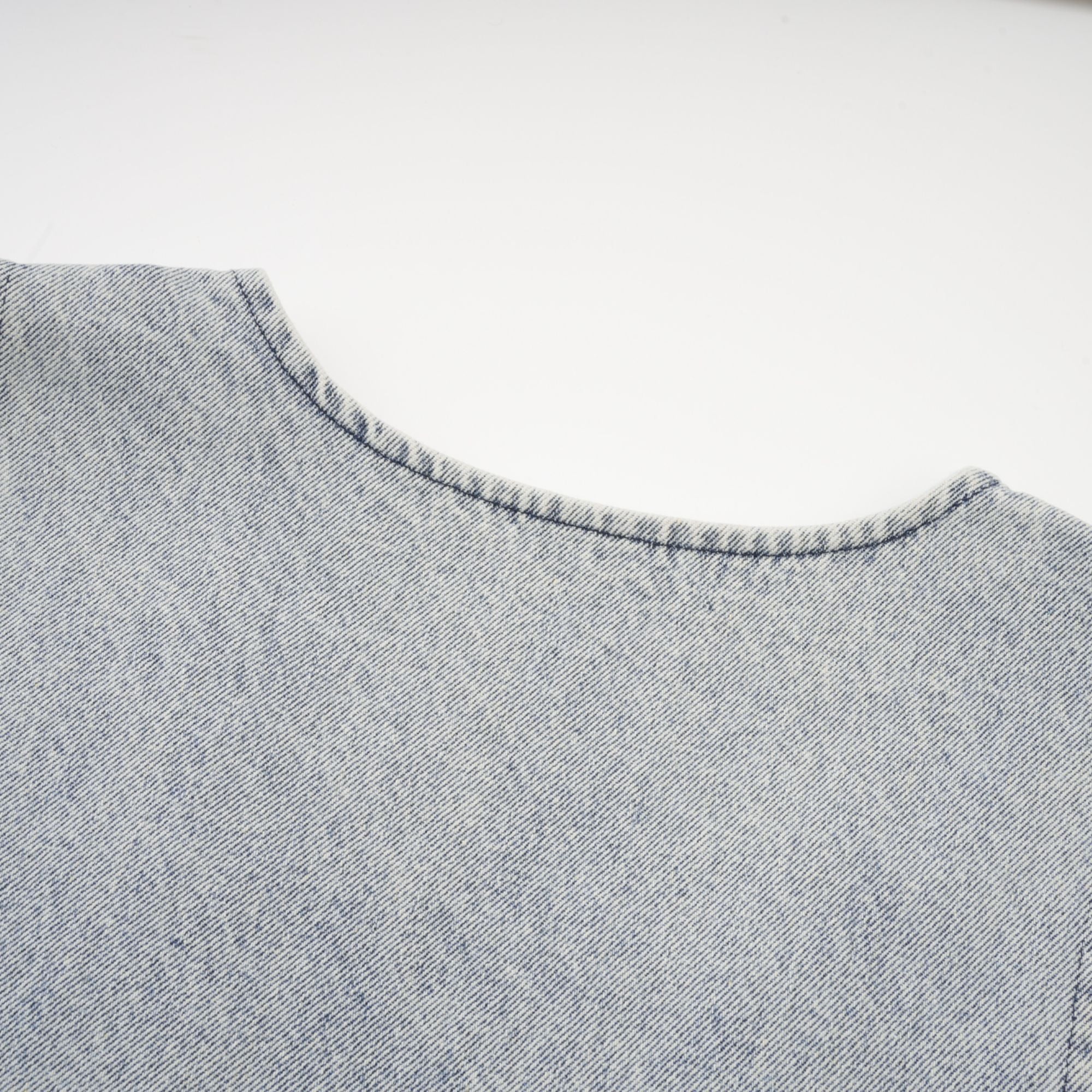 Daphné Crystal Sleeveless Denim Mini Dress Plunging V-Neck A-Line Detail Blue