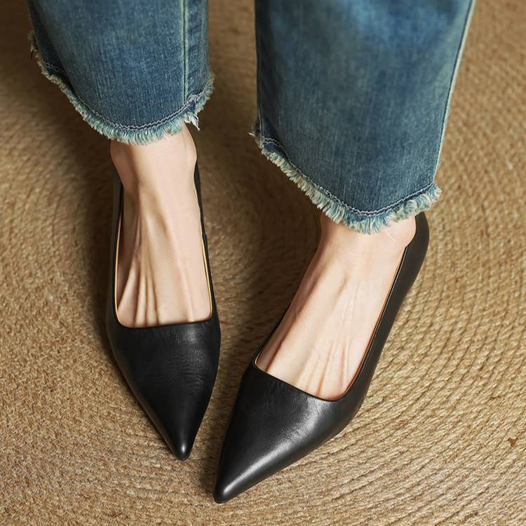 Women's Leather Kitten Heels Pointed Toe Slip-On