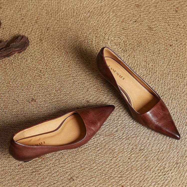 Women's Leather Kitten Heels Pointed Toe Slip-On