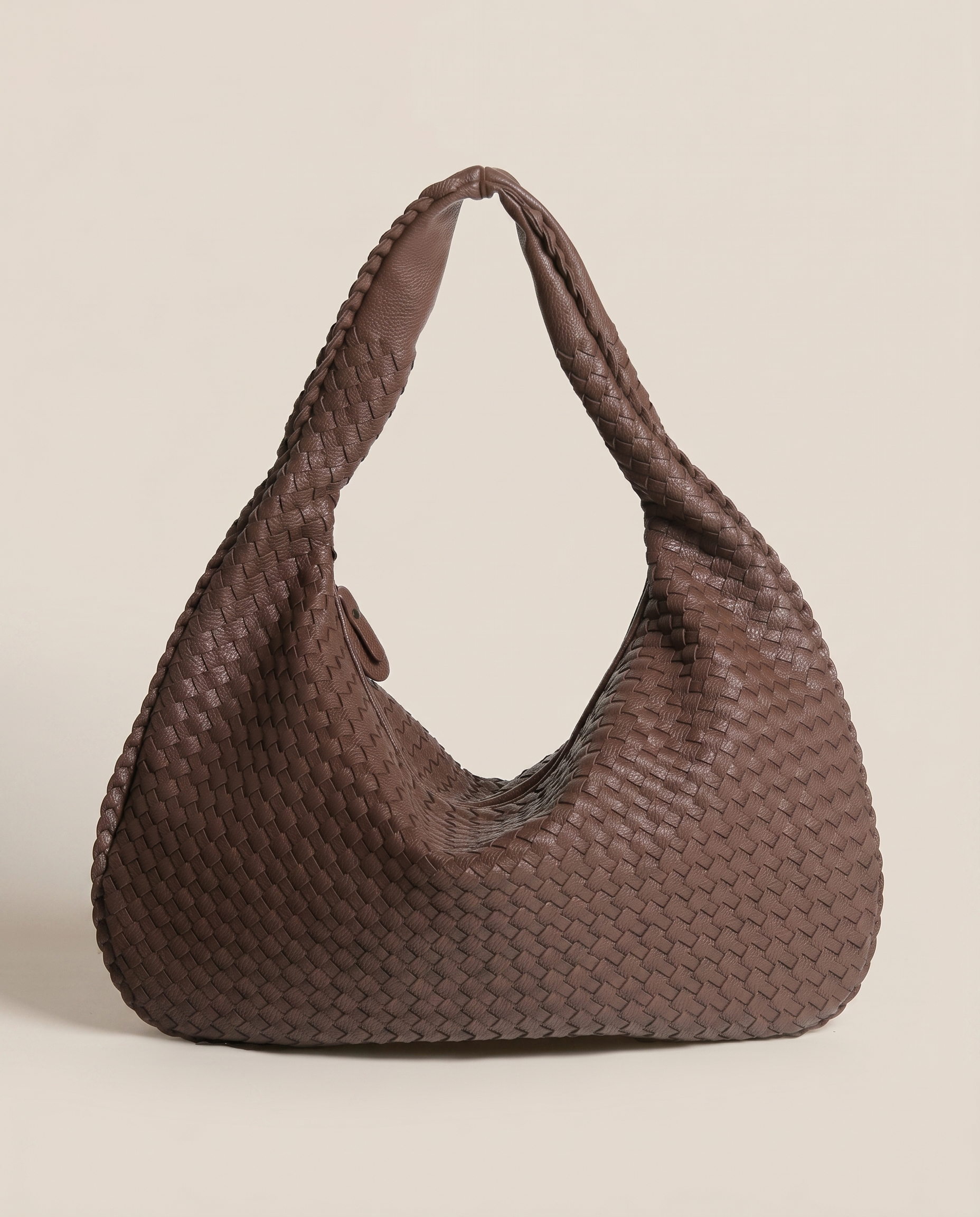 Maeve Woven Shoulder Bag Slouchy Shape Integrated Single Strap Black